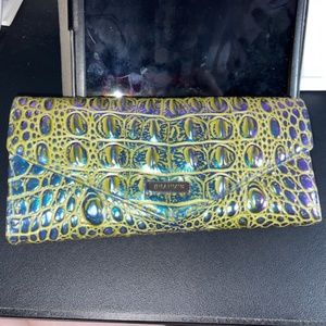 Brahmin Veronica Illuminate Melbourne Wallet LIGHTLY used